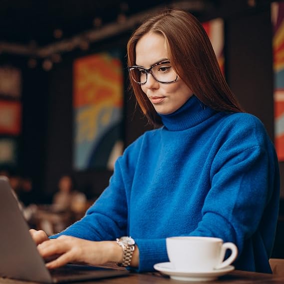 كن أستاذاً معنا